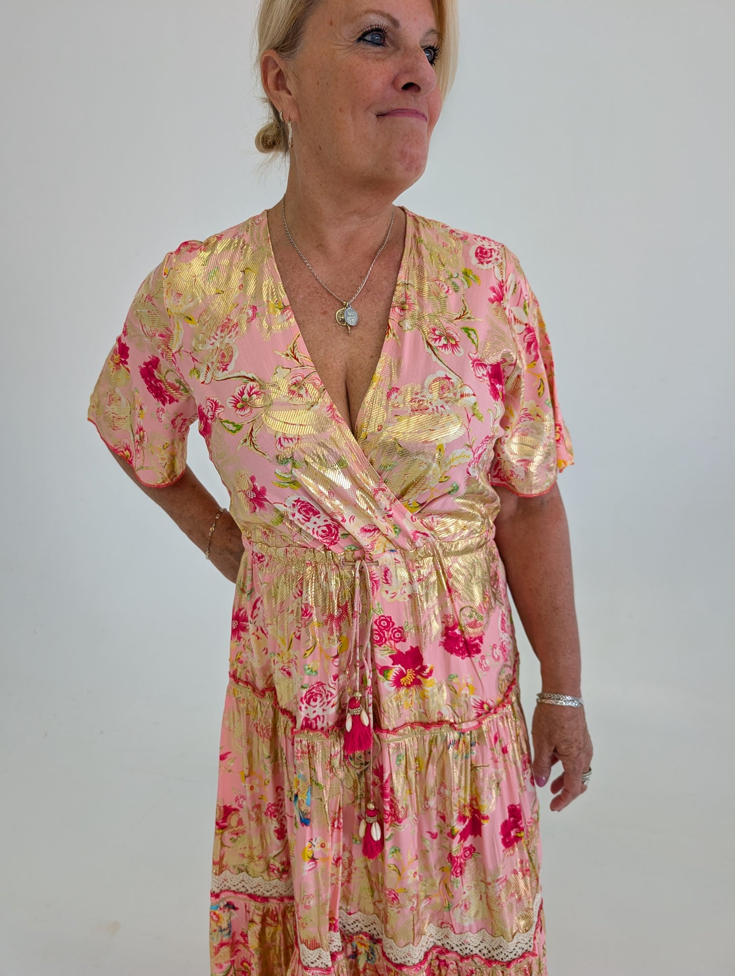 
                  
                    ROBE SOLSTICE MIDI
                  
                