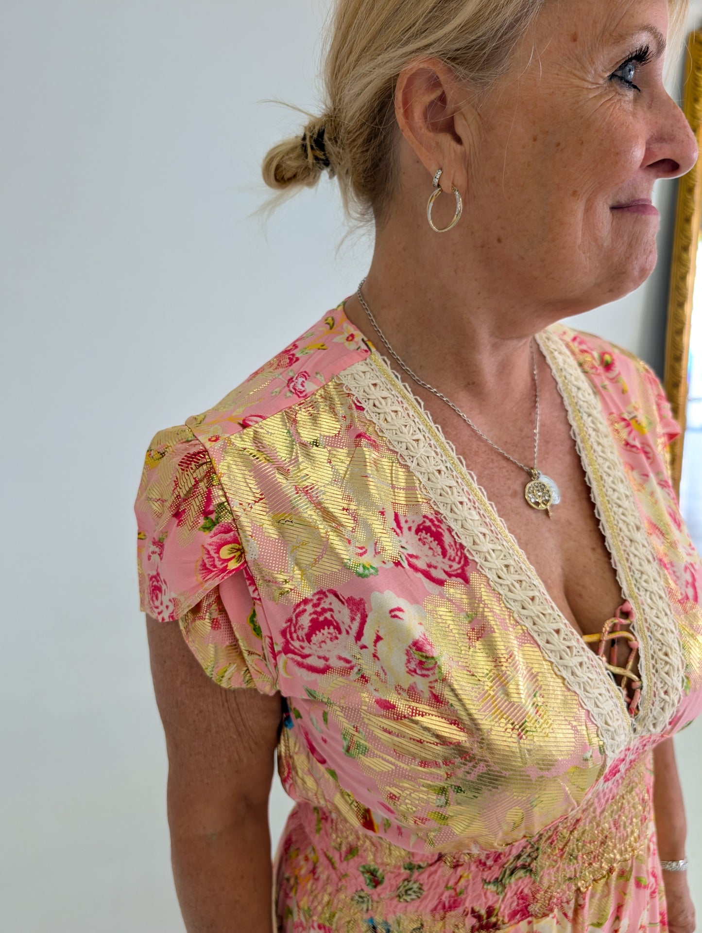
                  
                    ROBE SOLSTICE
                  
                