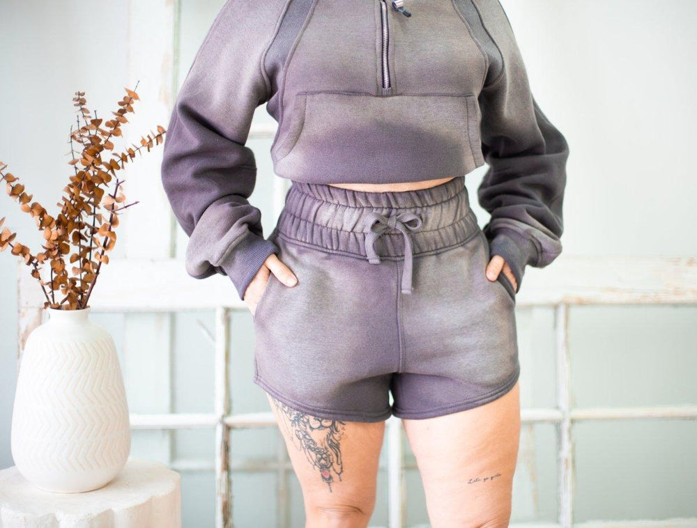 
                  
                    Short gainant taille haute - Coton ouaté délavé - Coeur Elephant Clothing
                  
                