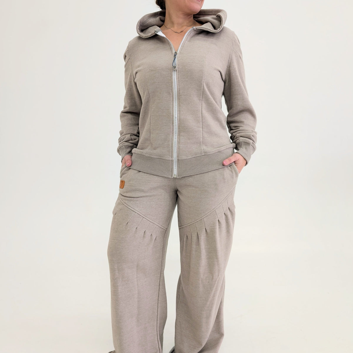 
                  
                    coeur elephantc lothing set 2 pieces en coton ouaté pour femmes ultra doux et confortable parfait printemps ete et hiver pantalon large avec plis au devant et veste zippée ajusté manche longue stylé tenue de ville
                  
                