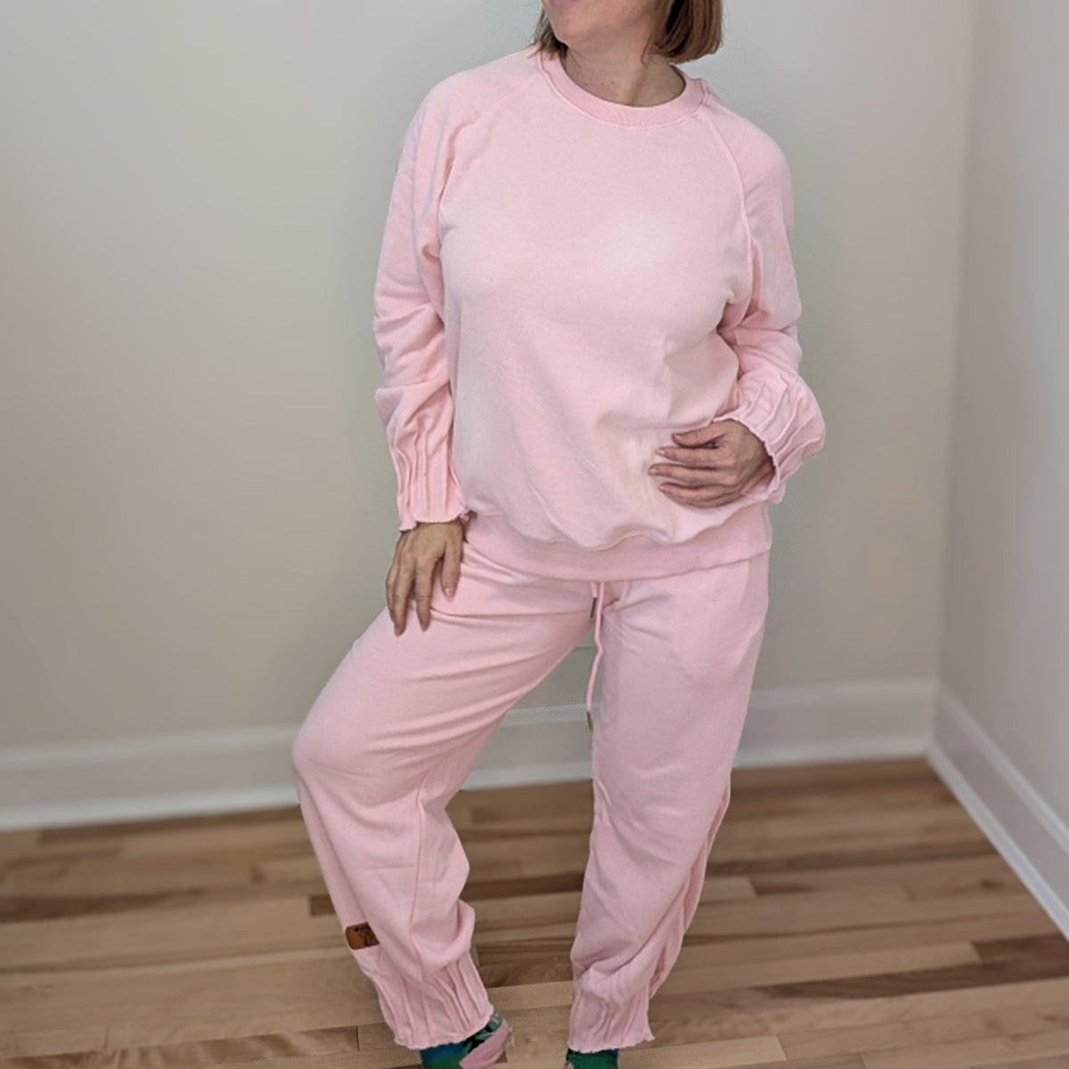 
                  
                    matching set coeur elephant clpthing for womwnr confortable and durable ethical fashion coton bio pant and crew neck fashion
                  
                