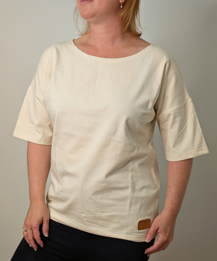 
                  
                    🌿 T-shirt BELLA – Confort Élégant en Bambou - Spandex - Coeur Elephant Clothing🌿 T-shirt BELLA – Confort Élégant en Bambou - SpandexTShirtCoeur Elephant ClothingCoeur Elephant ClothingBeigeXS🌿 T-shirt BELLA – Confort Élégant en Bambou - Spandex
                  
                